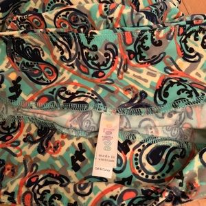 LuLaRoe Pants - New LuLaRoe leggings size tall & curvy LuLaRoe Pants - New LuLaRoe leggings size tall & curvy